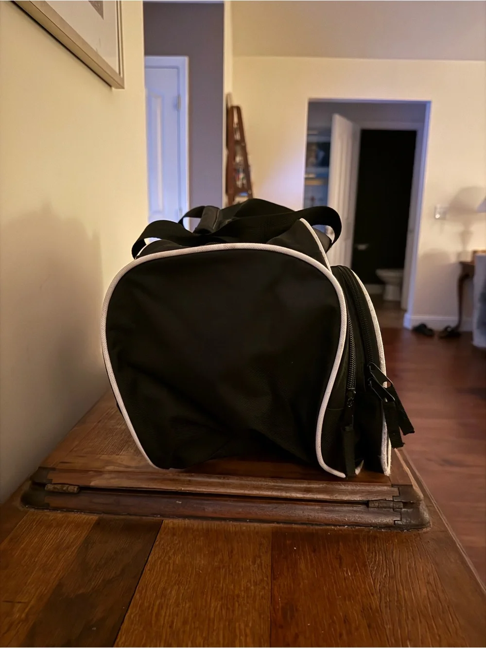 NHL Pittsburgh Penguins - Black Logo Duffle Bag